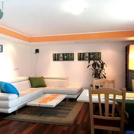 Mateja House - In Zirovnica