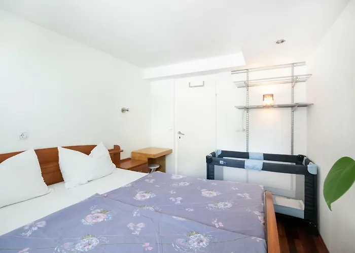 Mateja House - In Zirovnica *